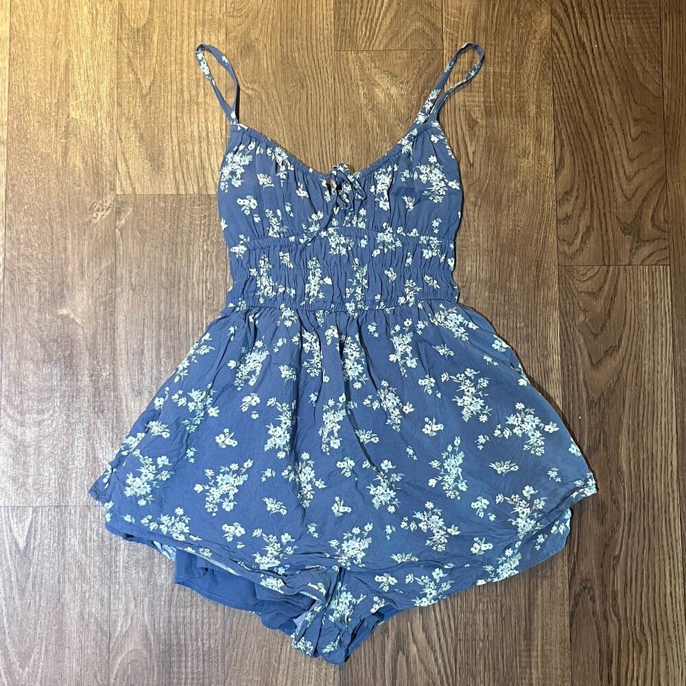 Hollister Blue Floral XXS Channeled Romper
